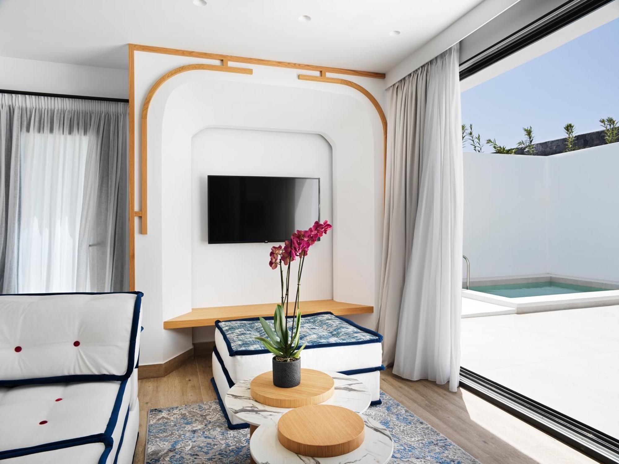 Cresanto Luxury Suites Имеровигли Номер фото